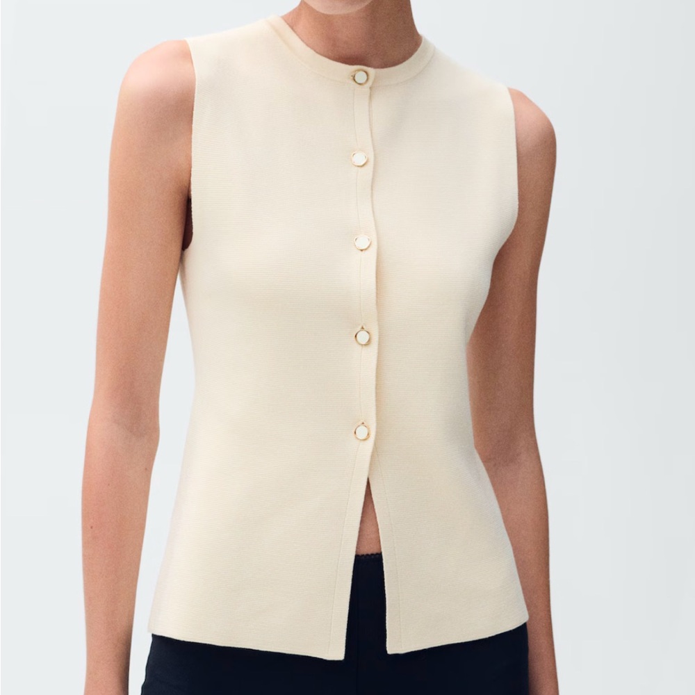 NWOT Mango Fine Knit Vest w Buttons XS